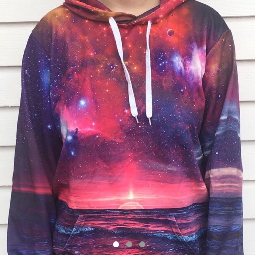 Galaxy Print Hoodie 🌌